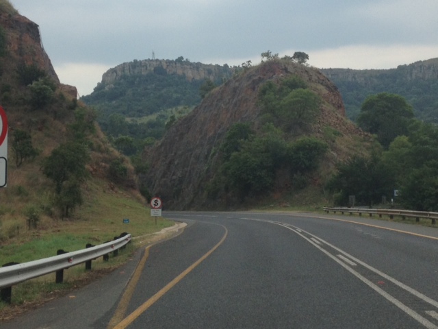 De rit door het Zuid-Afrikaanse landschap is schitterend. Zuid Afrika